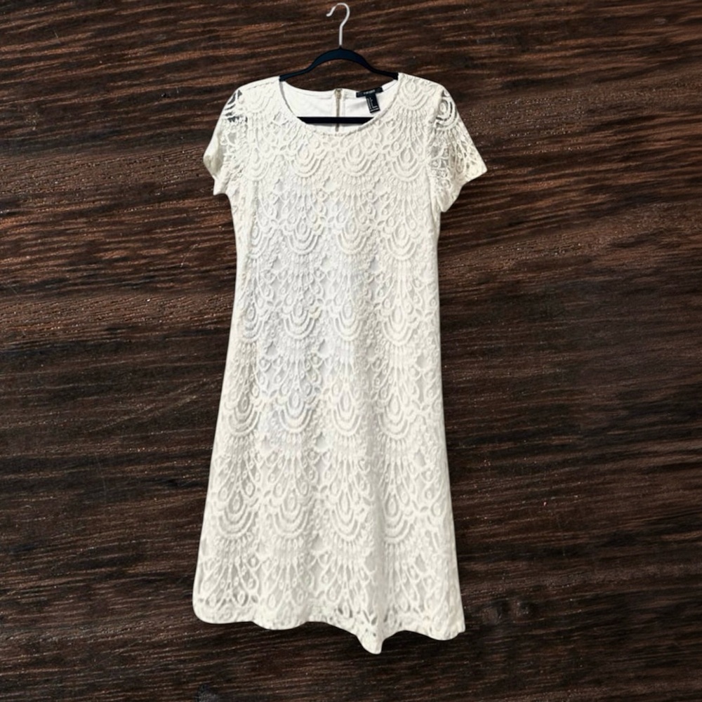 FOREVER 21 WHite Lace Dress Sz S euc